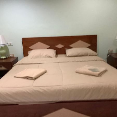 Green Island Guesthouse Karon Esterno foto