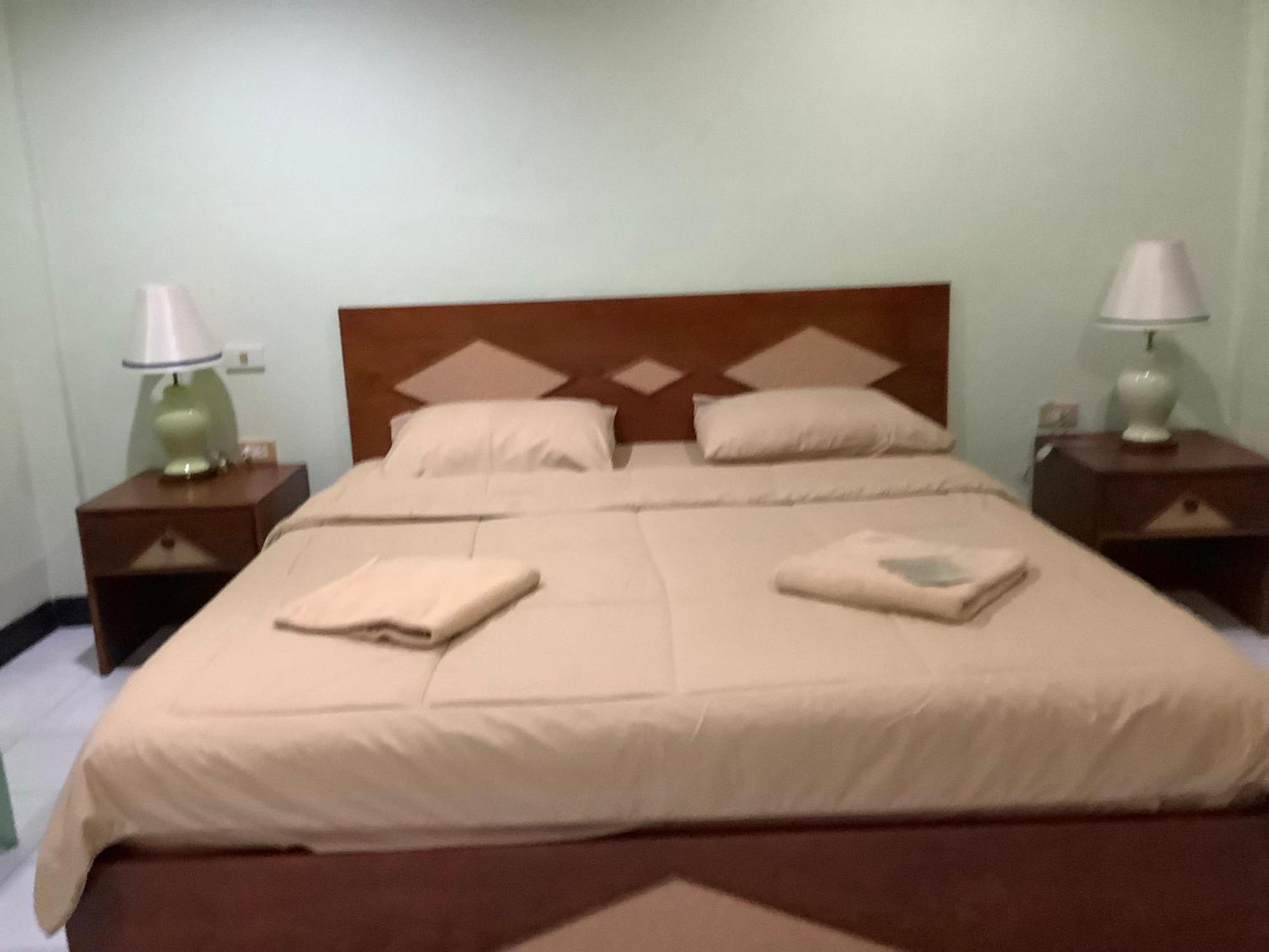 Green Island Guesthouse Karon Esterno foto
