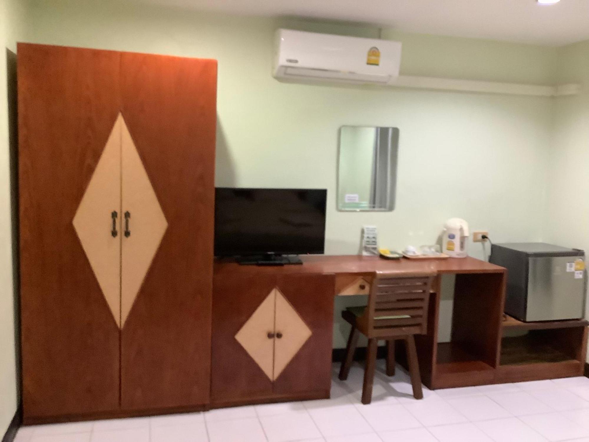 Green Island Guesthouse Karon Esterno foto