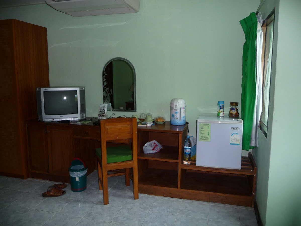 Green Island Guesthouse Karon Esterno foto