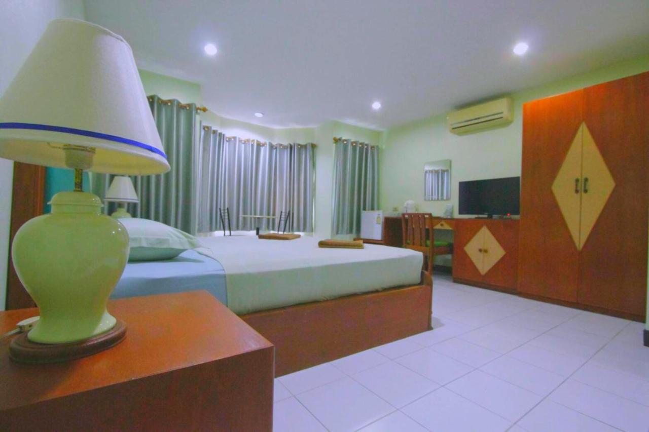 Green Island Guesthouse Karon Esterno foto